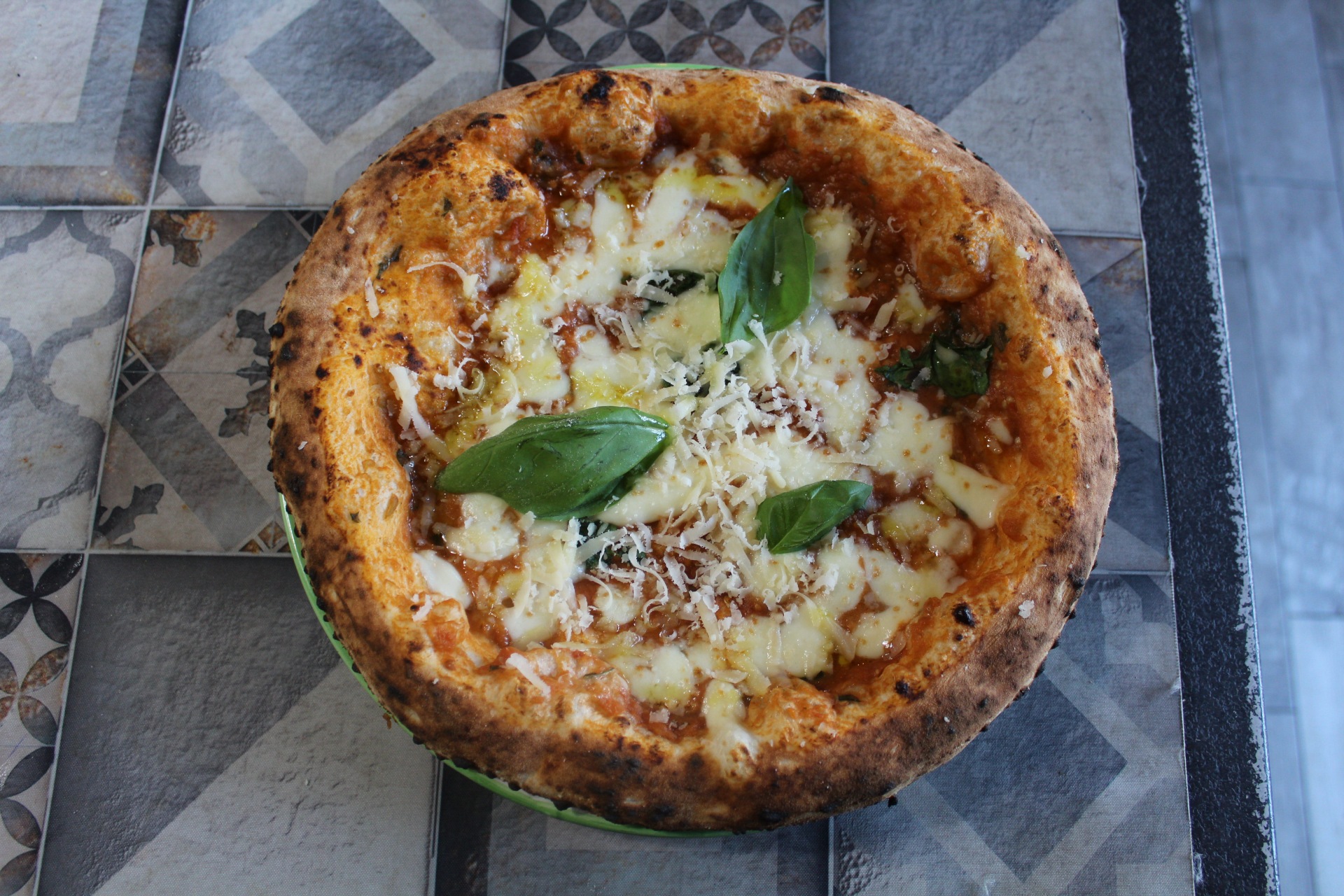 pizzeria napoletana Siena pizza margherita La Napoletana 2.0
